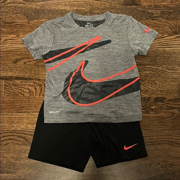 Nike Gray Tee and Black Shorts Set - Picture 1 of 6
